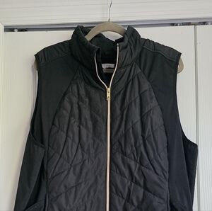 Women's Black Quilted Vest 2x
